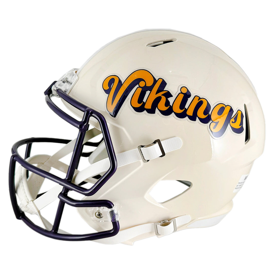 Justin Jefferson Signed Minnesota Vikings Retro Speed Full-Size Replica Football Helmet (Beckett)