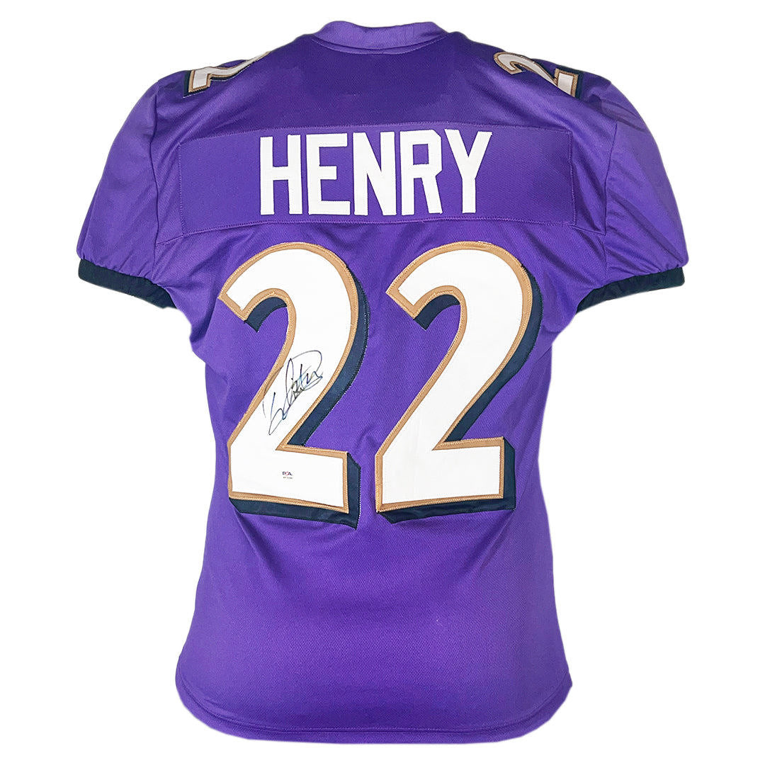 Derrick Henry Signed Baltimore Purple Football Jersey (Beckett)