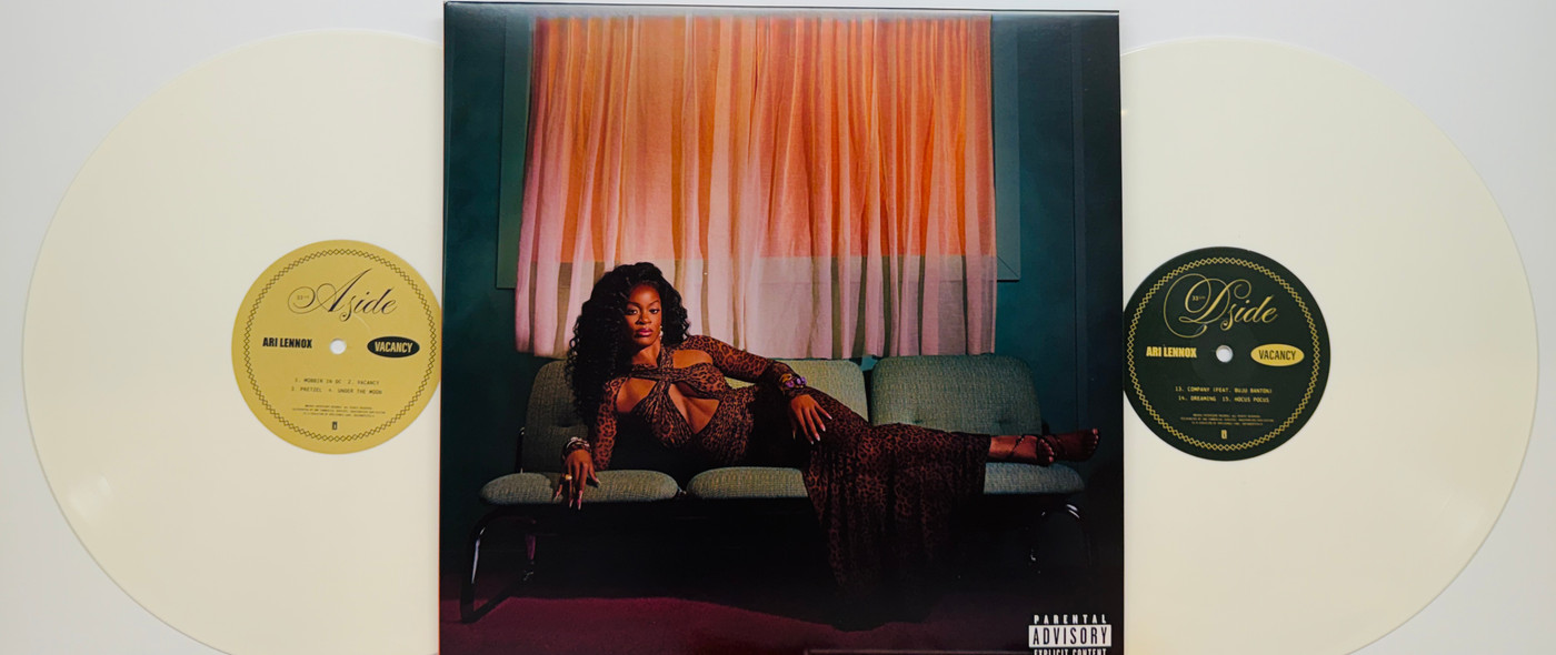 Ari Lennox Signed "Vacancy" Double LP Insert JSA