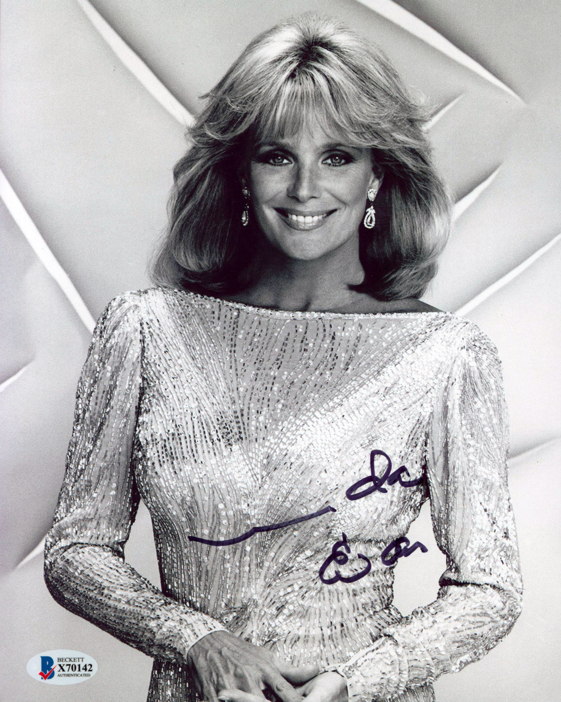 Linda Evans Dynasty Authentic Signed 8x10 Photo Autographed BAS #X70142