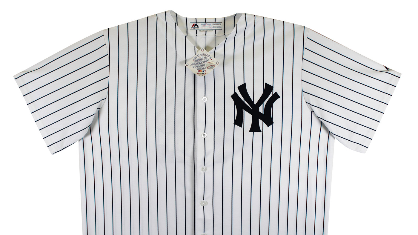 Yankees Mariano Rivera Signed White Pinstripe Majestic Cool Base Jersey BAS Wit