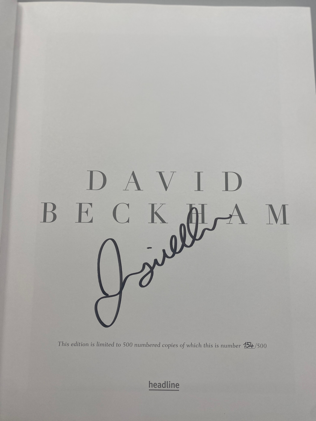 David Beckham - David Beckham (Signed Book)