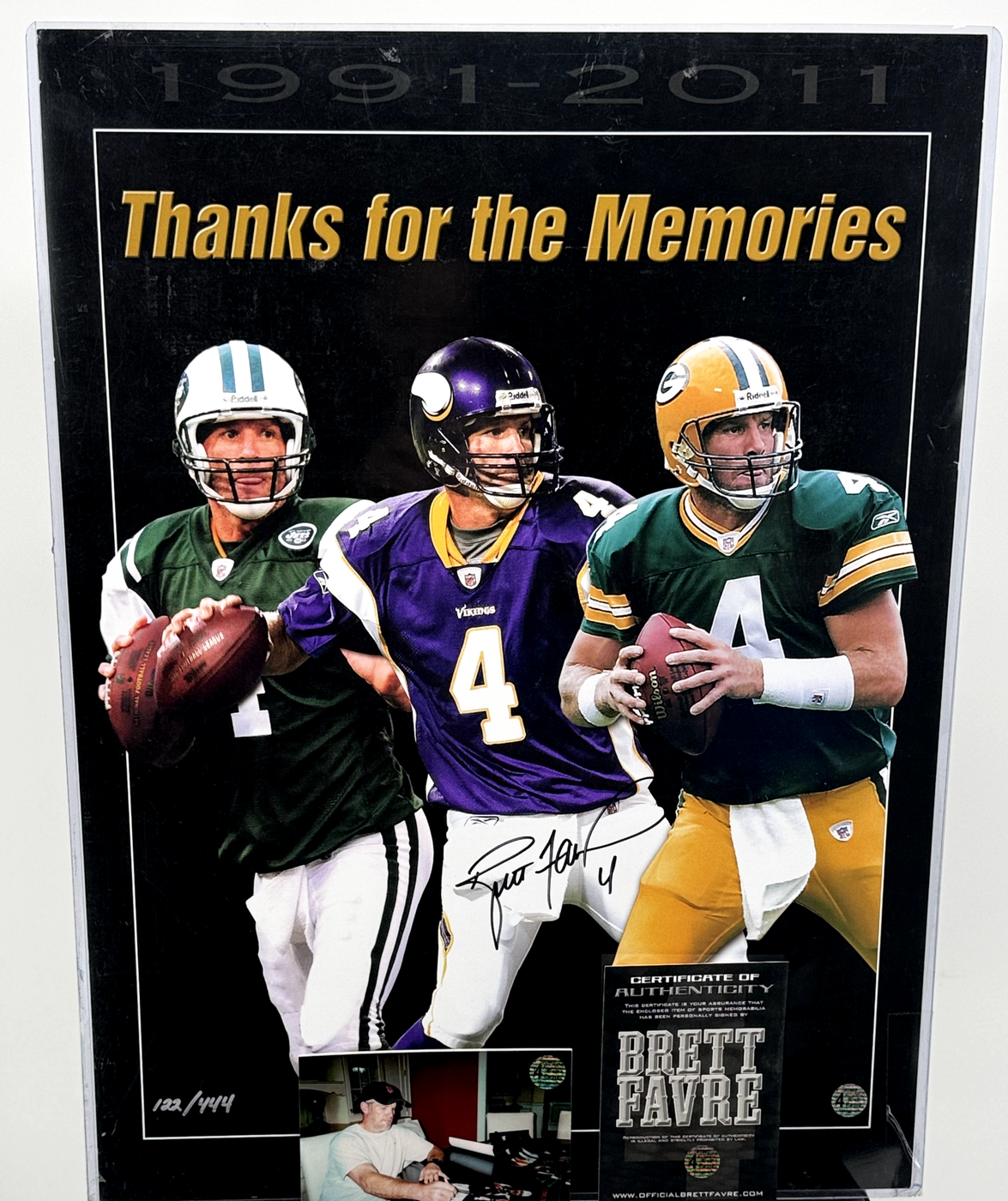 Brett Favre 16x24 "Thanks For The Memories" #122/444