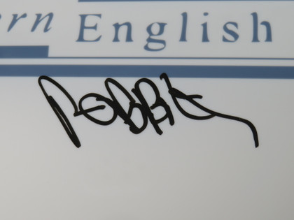 Modern English Signed Drumhead RR59180