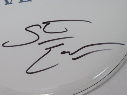 Steve Earle Signed Drumhead DD63550
