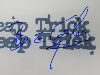Cheap Trick Signed Drumhead AQ60394