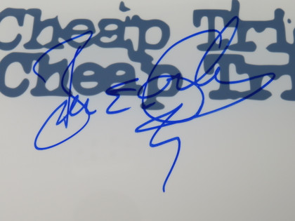 Cheap Trick Signed Drumhead FF51590
