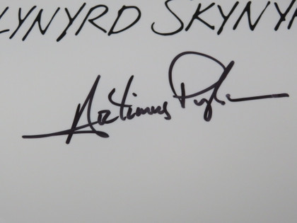 Lynyrd Skynyrd Signed Drumhead RR58810