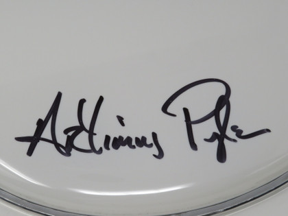 Lynyrd Skynyrd Signed Drumhead LH-WIT838172