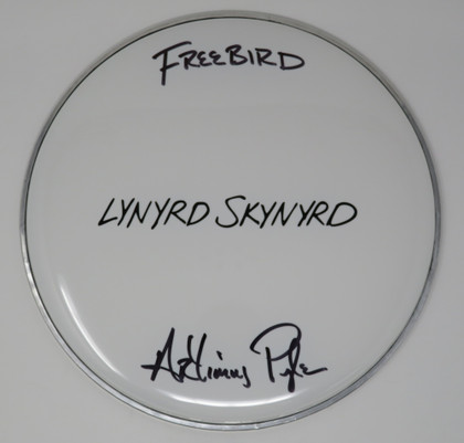 Lynyrd Skynyrd Signed Drumhead LH-WIT838172