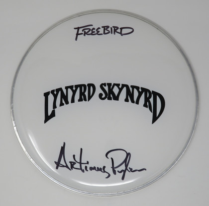 Lynyrd Skynyrd Signed Drumhead LH-WIT838192