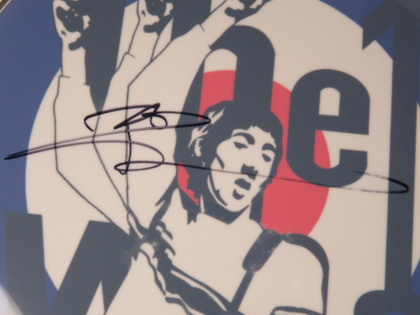 The Who Signed Drumhead RR59251