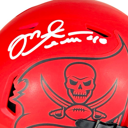 Mike Alstott Signed Tampa Bay Buccaneers Rave Mini Football Helmet (Beckett)