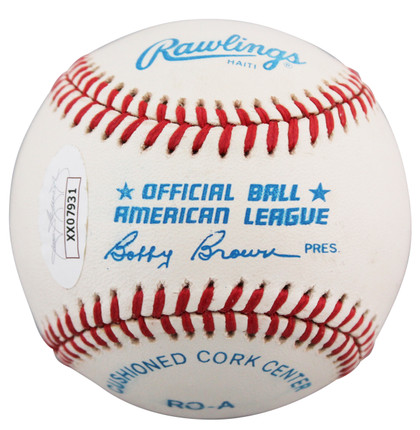 Yankees Mickey Mantle Authentic Signed Oal Baseball Auto Graded 9! JSA #XX07931