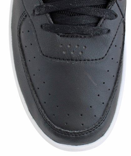 Lakers Magic Johnson Authentic Signed Right Black Converse Weapon Shoe BAS Wit