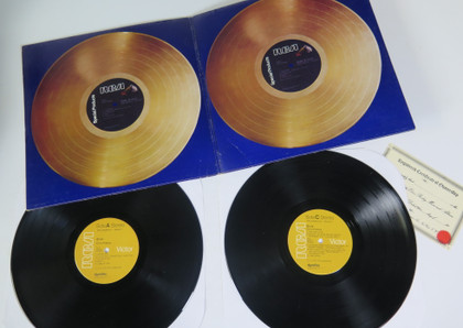 Elvis Commemorative Album