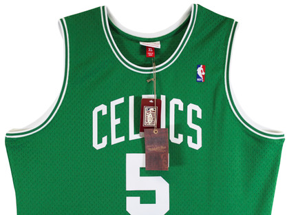 Celtics Kevin Garnett "HOF 20" Signed Green M&N HWC Swingman Jersey BAS Witness