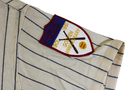 Yankees Mickey Mantle "No. 7" Authentic Signed M&N Pinstripe Jersey BAS #AE13532