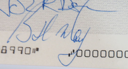 Queen Signed Display