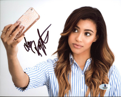 Kara Royster Pretty Little Liars Authentic Signed 8X10 Photo BAS #B03916