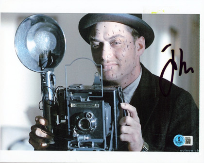 Jude Law Road To Perdition Authentic Signed 8.5x11 Horizontal Photo BAS #BS20763