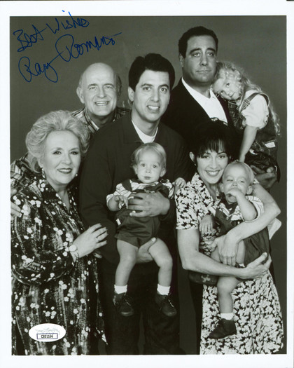 Ray Romano Everybody Loves Raymond "Best Wishes" Signed 8x10 Photo JSA #CE01166