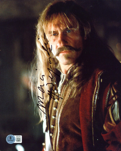 Gerard Depardieu The Man In The Iron Mask Signed 8x10 Vertical Photo BAS BT01164
