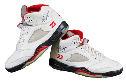 mj signed shoes