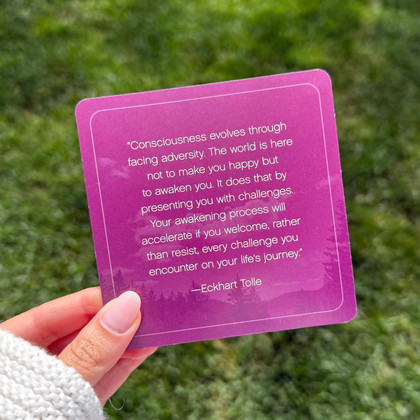Eckhart Tolle's Present Moment Reminder Deck: 52 Inspirations to Quiet the Mind and Live in the Now, with desk stand