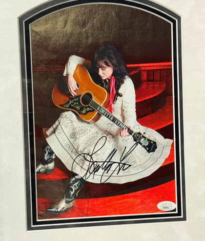 Loretta Lynn Signed Photo