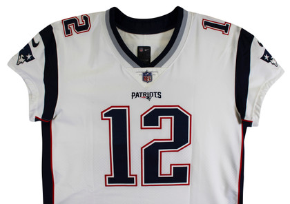 (6) Brady, Gronkowski, Gilmore, Edelman +2 Signed White Nike Elite Jersey BAS