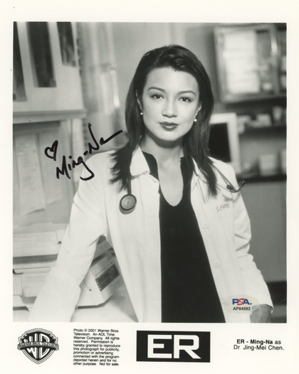 Ming-Na E.R. Authentic Signed 8x10 Vertical Photo PSA/DNA #AP84592