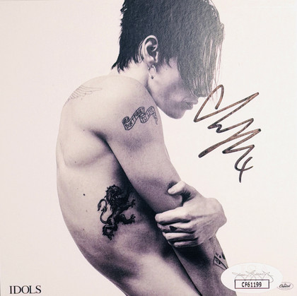 Yungblud Products - Premiere Collectibles