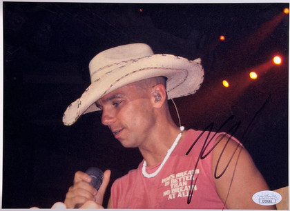 Kenny Chesney 7.5x10