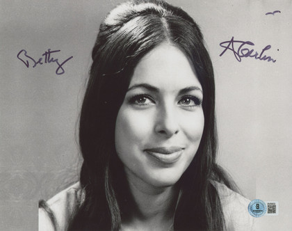 Betty Aberlin Mister Rogers' Authentic Signed 8x10 Horizontal Photo BAS 1