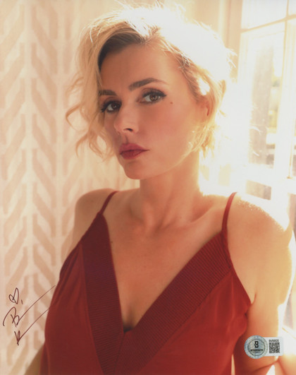 Brianna Brown General Hospital Authentic Signed 8x10 Vertical Photo BAS 3