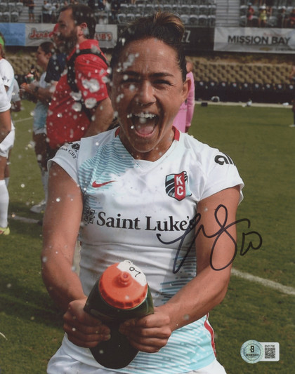 Lo’eau LaBonta Authentic Signed 8x10 Photo BAS #BV01798