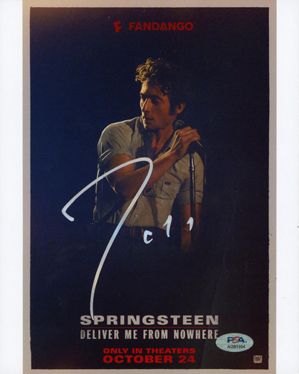 Jeremy Allen White Springsteen Authentic Signed 8x10 Photo PSA/DNA #AQ51504