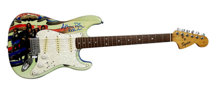 Lynyrd Skynyrd Artimus Pyle Signed Autographed Custom Photo Guitar ACOA