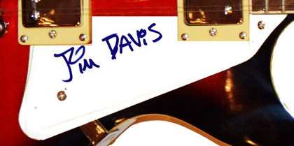 Jim Davis Garfield Signed Autographed LP 12 Guitar Uacc Rd