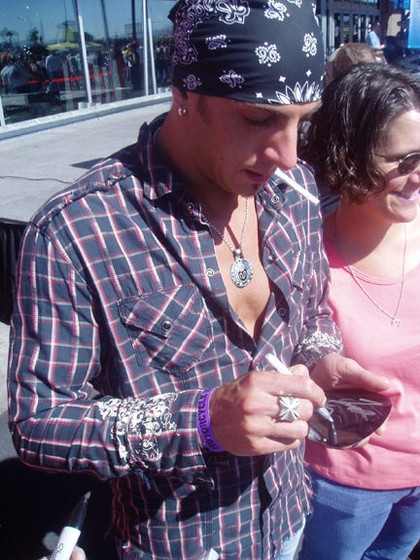 Trent Tomlinson Signed Autographed Guitar