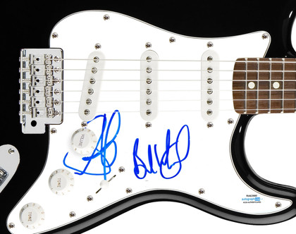 Aerosmith Signed X2 Autographed Guitar Steven Tyler ACOA Version 1