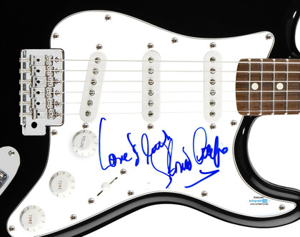 Gloria Estefan Signed Autographed Guitar ACOA Version 1
