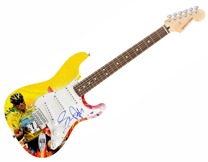 Lance Armstrong Tour De France Signed 1/1 Custom Graphics Guitar PSA
