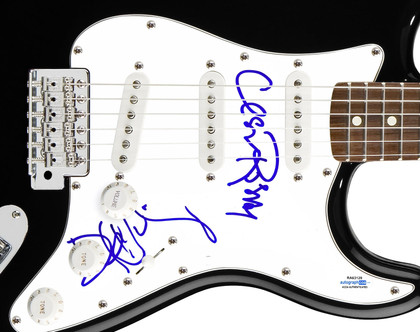 Los Lobos Signed Autographed Guitar ACOA
