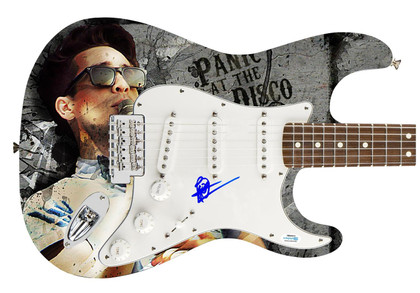 Panic! At The Disco Brendon Urie Autographed 1/1 Custom Graphics Photo Guitar AC