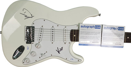 Nirvana Signed Arctic White Huntington Electric Guitar ACOA