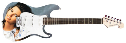 Shania Twain Autographed Vintage Head Shot Graphics Photo Guitar