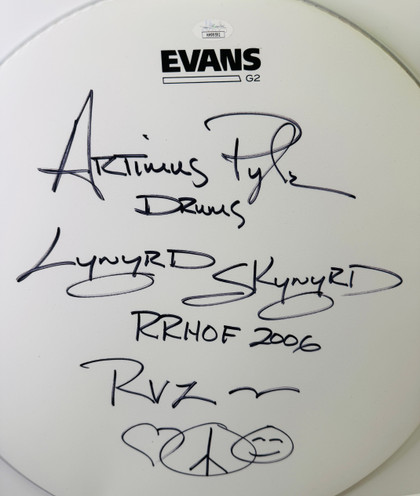 ARTIMUS PYLE – Signed 16" Remo Drumhead