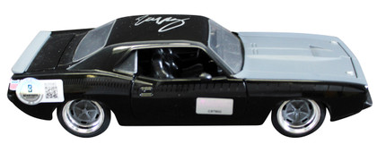 Michelle Rodriguez Fast And Furious Signed Barracuda 1:24 Die Cast Metal Car BAS
